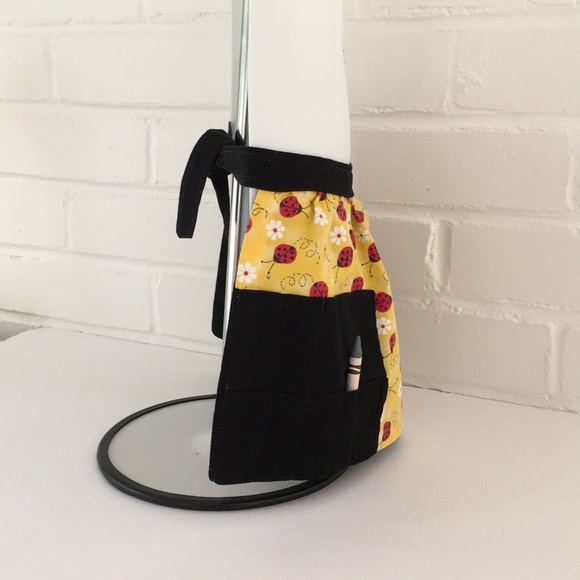 Girls Play Apron, Crayon Apron, Girls Apron, Craft Apron - Picture 4 of 6